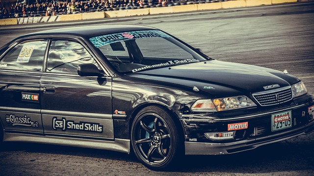 结合中国自 结合中国自